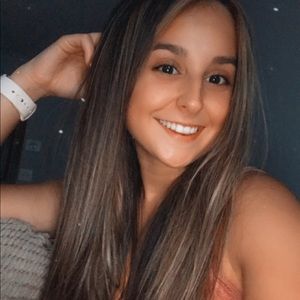 Meet your Posher, Jackie